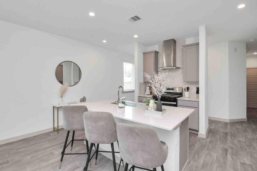 4Bedroom Escape - Near Med Center With Backyard Houston Exteriör bild